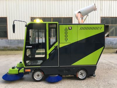 電動(dòng)掃路車選購(gòu)指南 學(xué)校街道清掃與防撞安全方案解析